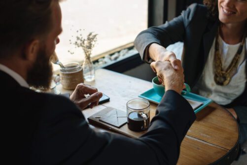 Les 10 meilleures méthodes du service client pour augmenter vos ventes